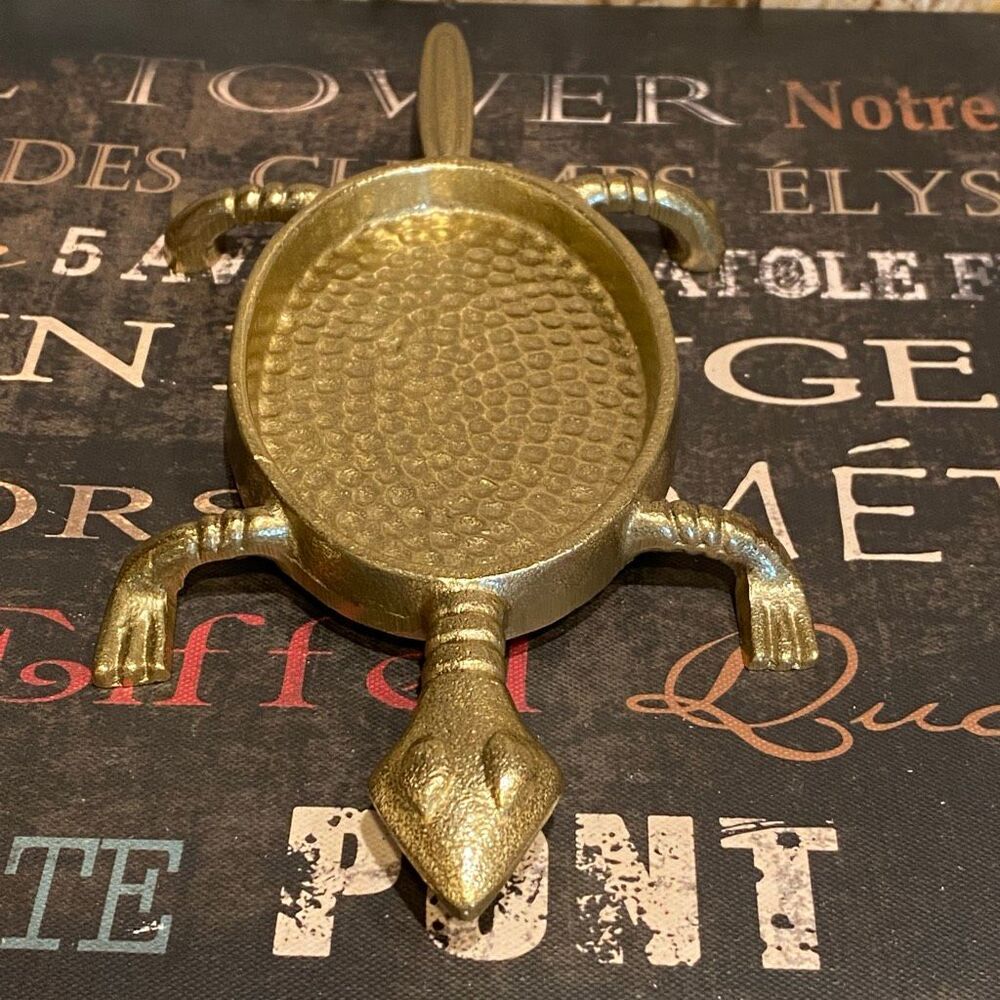OpalHouse Decorative Jungalow Gold Paint Turtle Tray NWT